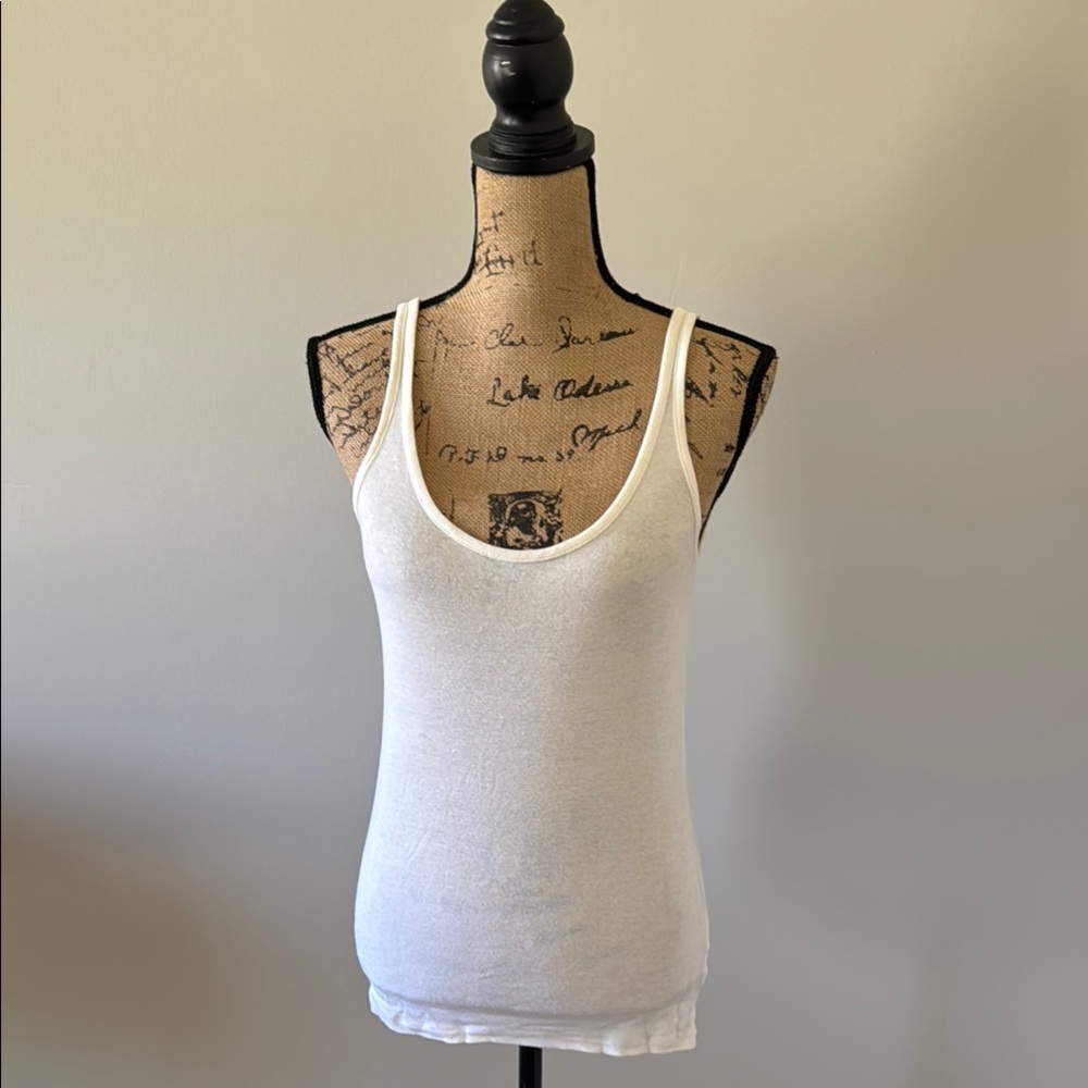 Gap size small White Women's Tank Top